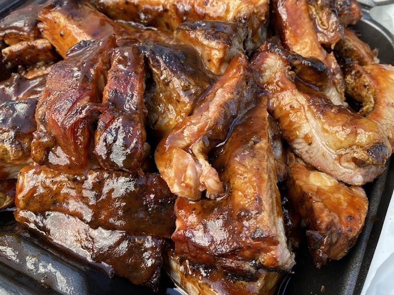 Mama Lucy's Home Style Cooking food
